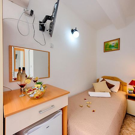 Čanj Hotel Dana מראה חיצוני תמונה