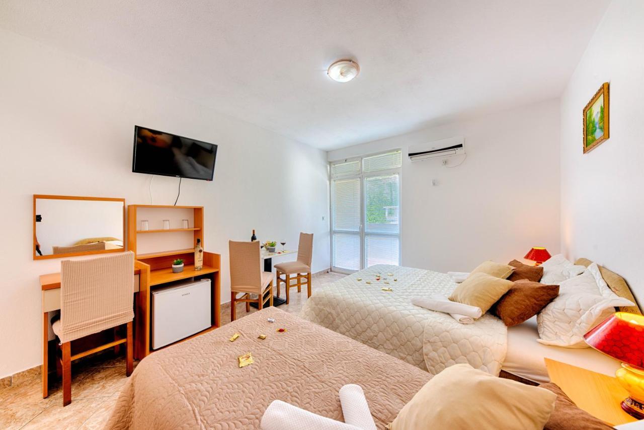 Čanj Hotel Dana מראה חיצוני תמונה
