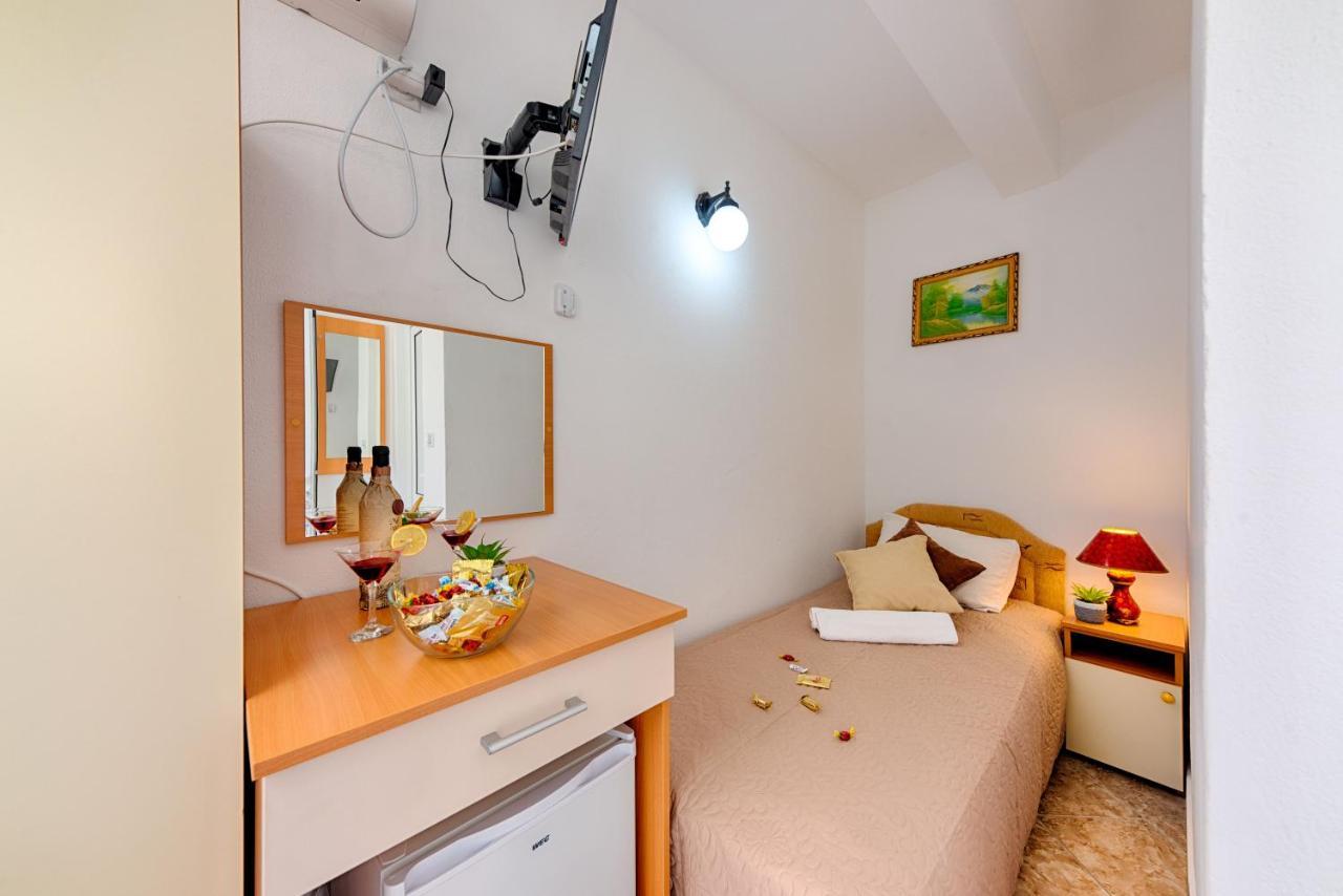 Čanj Hotel Dana מראה חיצוני תמונה