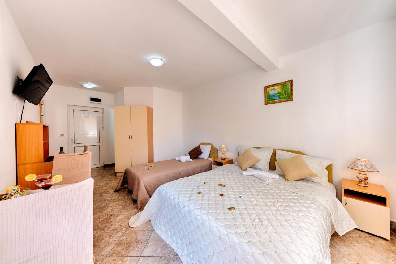 Čanj Hotel Dana מראה חיצוני תמונה