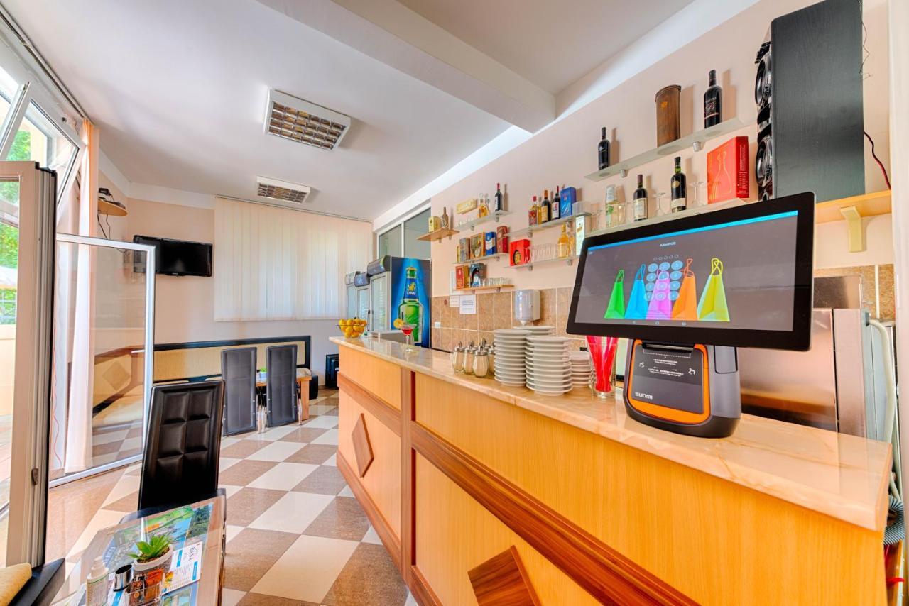 Čanj Hotel Dana מראה חיצוני תמונה