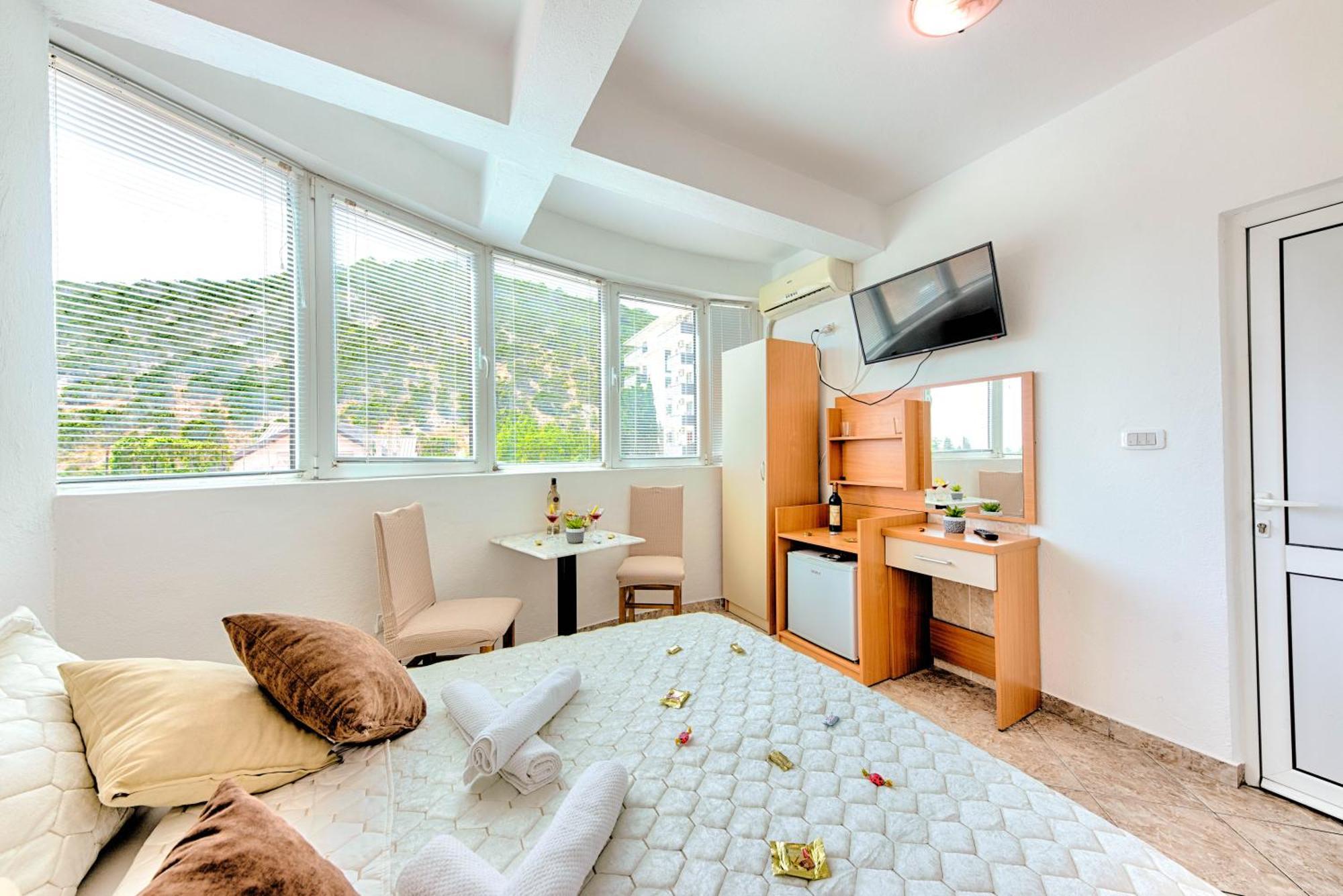 Čanj Hotel Dana מראה חיצוני תמונה